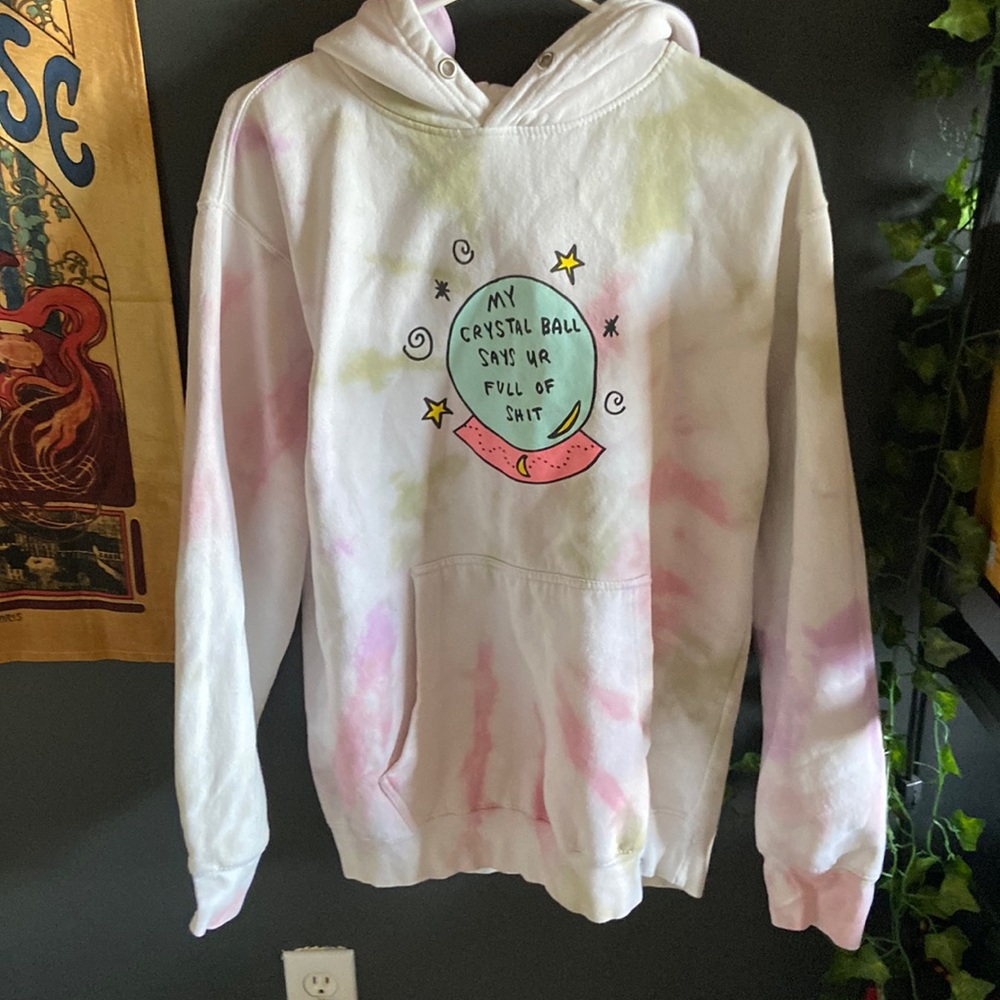 women’s sweatshirt
